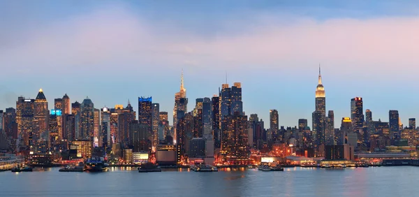 Πόλη της Νέας Υόρκης ηλιοβασίλεμα — Φωτογραφία Αρχείου