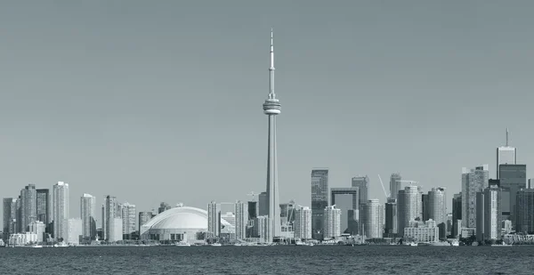 Небо Торонто в течение дня — стоковое фото