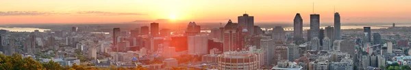 Montreal zonsopgang panorama — Stockfoto