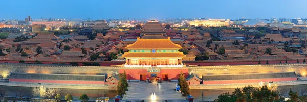 Forbidden City at dusk — Stock Photo, Image