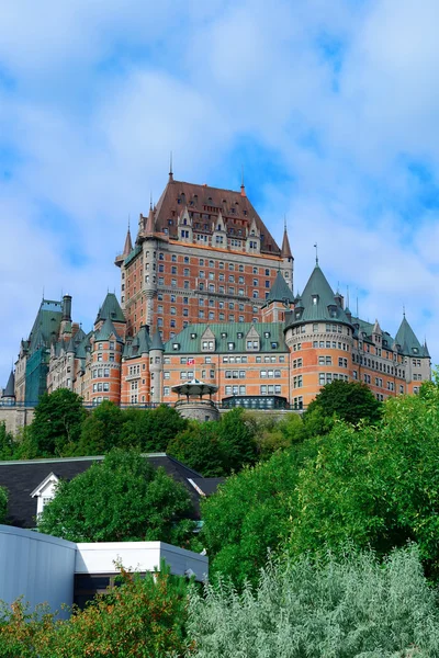 Chateau Frontenac no dia — Fotografia de Stock