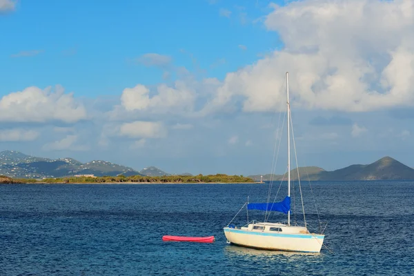 Jungfruöarna båt — Stockfoto