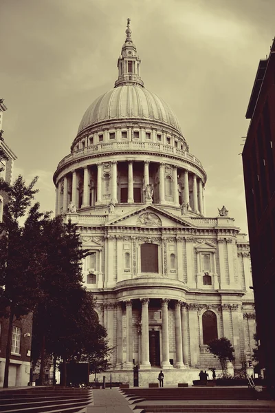 St pauls kathedraal — Stockfoto