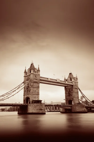 Tower Bridge au Royaume-Uni — Photo