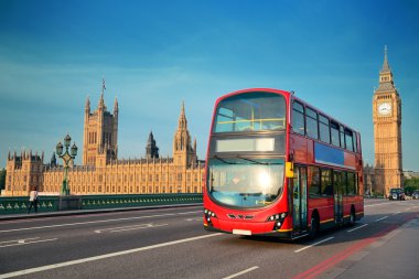 Londra otobüsü