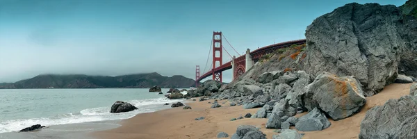 Puente de puerta de oro — Foto de Stock