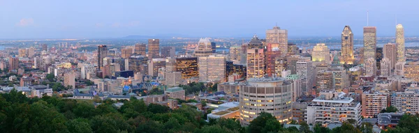 Montreal ao entardecer panorama — Fotografia de Stock