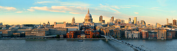 St Paul's cathedral in London at sunset as the famous landmark.
