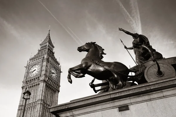 Estatua de Queen Bodica en Londres — Foto de Stock