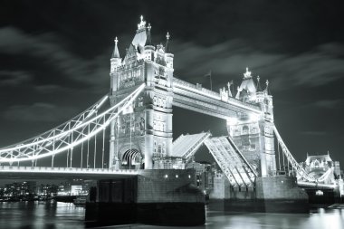Kule Köprüsü, Londra