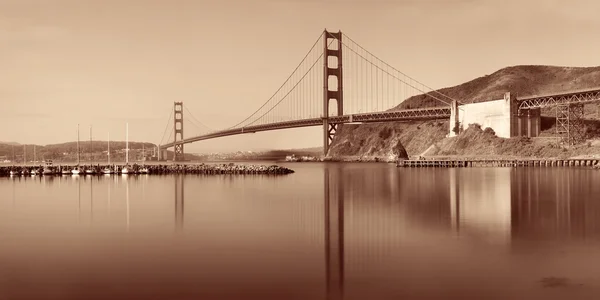 Goldene Torbrücke — Stockfoto