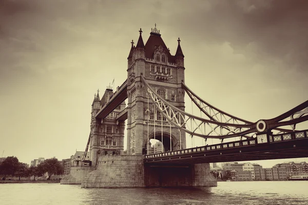 Ponte da torre — Fotografia de Stock