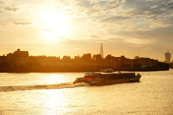 Thames River sunset — Stock Photo, Image