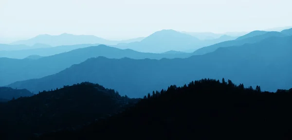 Montaña cresta abstracta — Foto de Stock