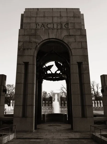Memoriale Della Seconda Guerra Mondiale Con Fontana Washington — Foto Stock