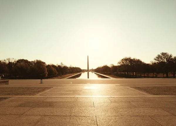 Washington Monument Över Poolen Washington — Stockfoto