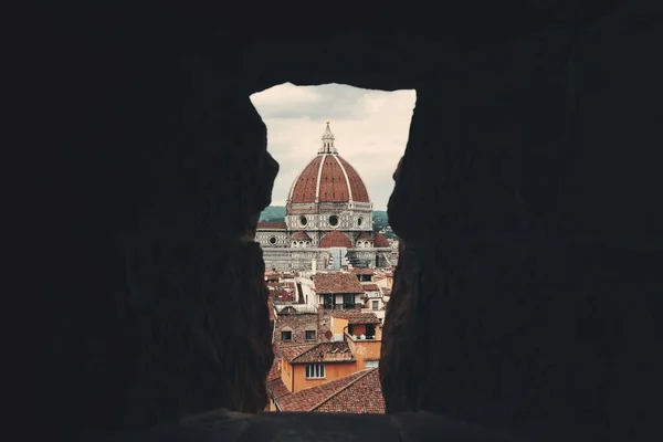 意大利佛罗伦萨的多摩 圣玛丽亚 德尔菲奥雷从钟楼往下看 — 图库照片