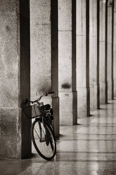 Fahrrad Flur Mailand Italien — Stockfoto