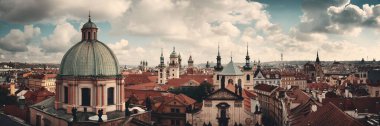 Prag Ufuk Çizgisi Çatı Manzarası Kilise ve Çek Cumhuriyeti Panoraması 'ndaki Kubbe.