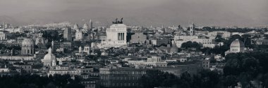 İtalya 'da siyah beyaz antik mimari ile Roma' nın panoramik manzarası 