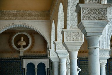 Casa de Pilatos İspanya, Sevilla 'da güzel desenler ve dekorasyon..