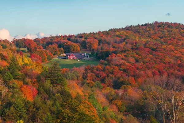 Vackra Höstfärger Med Bondgård New England Usa — Stockfoto