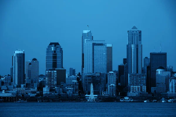 Vista Del Horizonte Seattle Ciudad Sobre Mar Con Arquitectura Urbana — Foto de Stock