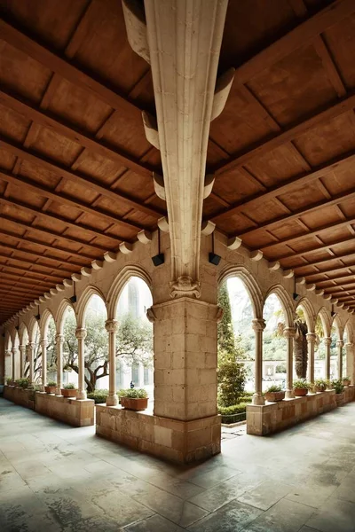 Chodník Santa Maria Montserrat Abbey Barceloně Španělsko — Stock fotografie