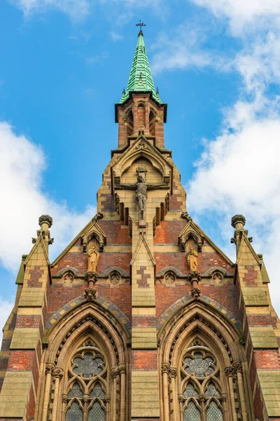 イギリス マンチェスターのゴートン修道院外観ビュー — ストック写真