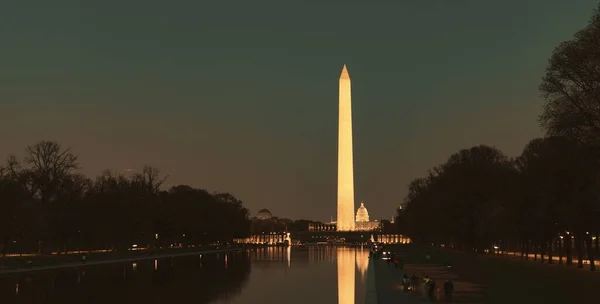 Памятник Вашингтону Национальная Достопримечательность Ночью Вашингтоне — стоковое фото