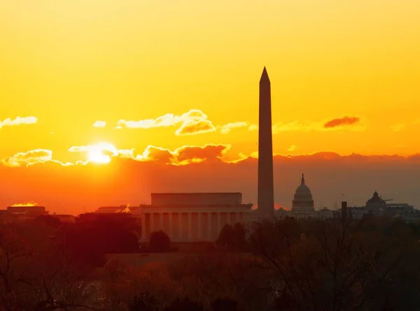 Washington Stadsutsikt Vid Soluppgången Med Arkitekturer — Stockfoto