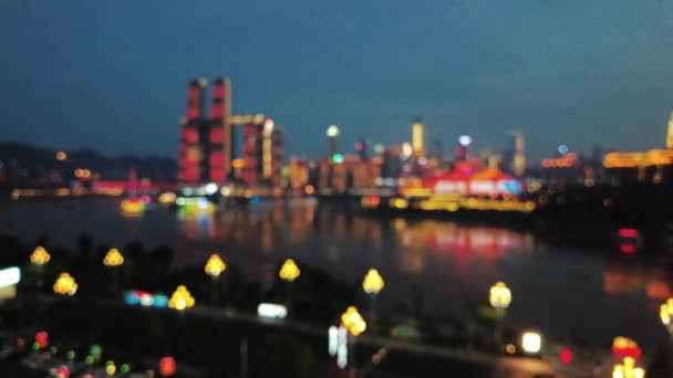 Chongqing Ciudad Bokeh Noche Arquitectura Urbana China — Vídeos de Stock