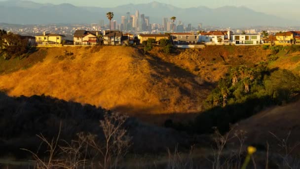 Günbatımından Batımına Kadar Kaliforniya Şehir Merkezinde Modern Gökdelen Binalarının Panoramik — Stok video