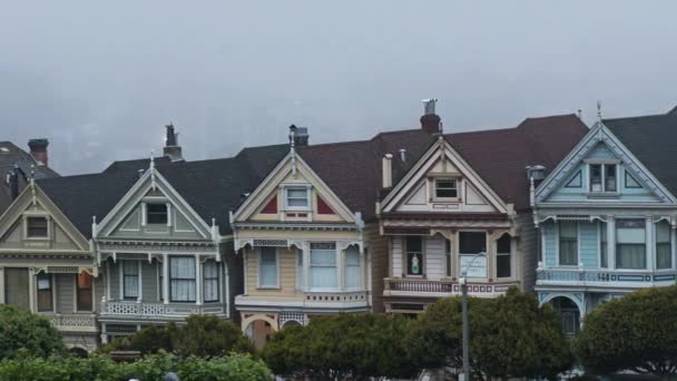 Alamo Square Der Nacht Mit Gebäuden Stadtzentrum Von San Francisco — Stockvideo