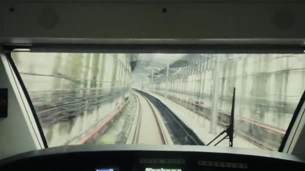 Widok Kierowcy Pociąg Metra Kursujący Mieście Chongqing Chinach — Wideo stockowe