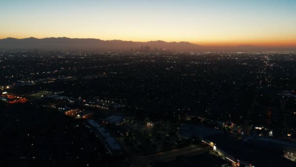 Luchtfoto Van Woongebouwen Voor Zonsopgang Los Angeles Californië — Stockvideo