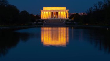 Lincoln Memorial Kapanış Saati Washington DC 'de gün doğumunu gösteriyor