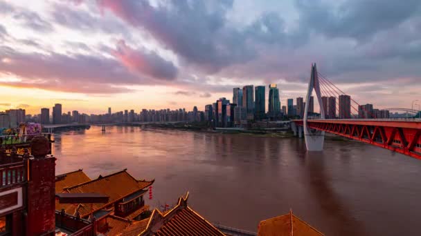 Chongqing Město Timelapse Pohled Městské Architektury Qiansimen Most Přes Řeku — Stock video