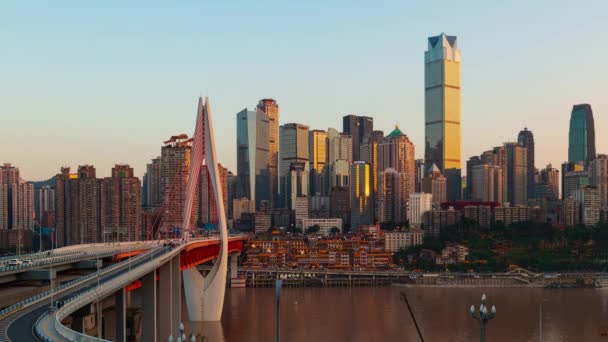 Chongqing Város Timelapse Kilátás Városi Építészet Qiansimen Híd Folyó Felett — Stock videók