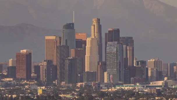 Včasný Panoramatický Pohled Moderní Mrakodrapy Budov Obytných Domů Západu Slunce — Stock video