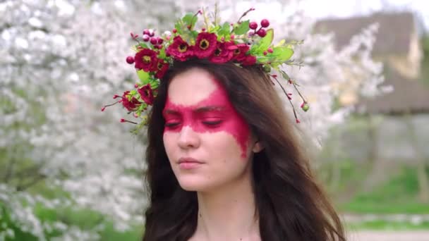 Portrait Woman Flowers Ukraine Warrior — Stock Video