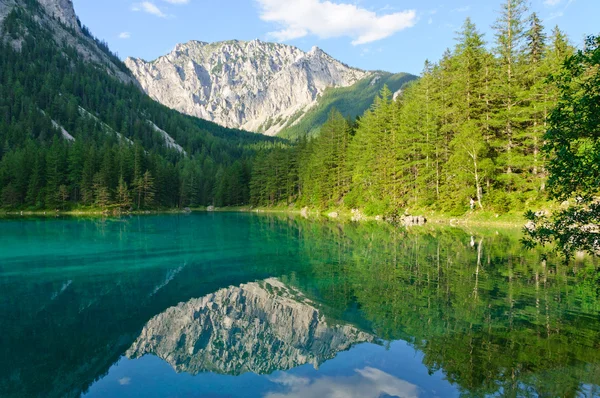 Lago Verde em Bruck an der Mur, Áustria — Fotografia de Stock