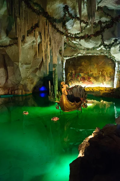 De venus-grot in het slot linderhof paleis in Duitsland — Stockfoto