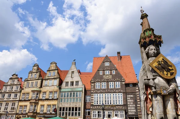 Roland e la città vecchia di Brema, Germania — Foto Stock