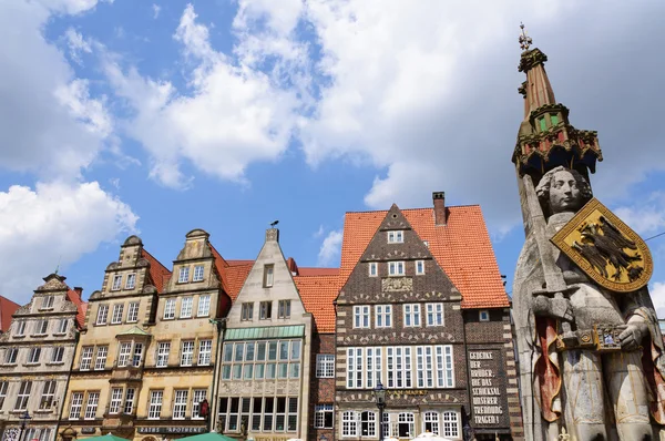 Roland und altstadt bremen, deutschland — Stockfoto