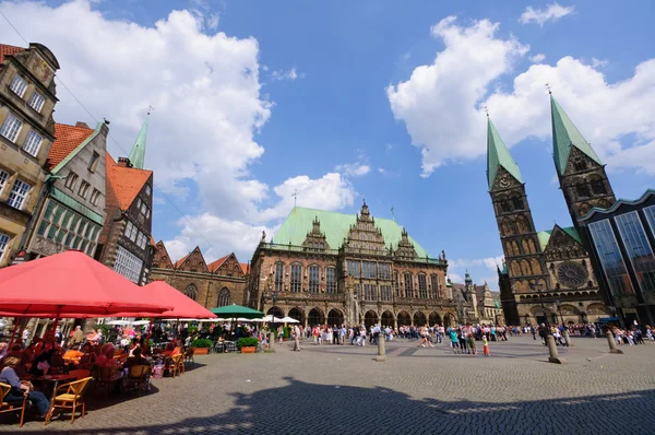 Historische stadhuis en de kathedraal in bremen, Duitsland — Stockfoto