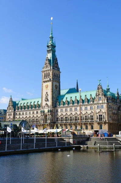 Het stadhuis van hamburg — Stockfoto