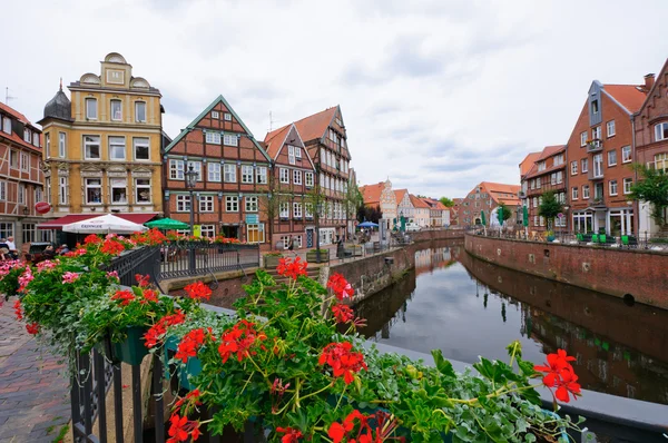 旧市街とスタッド、ドイツの古い港 — ストック写真