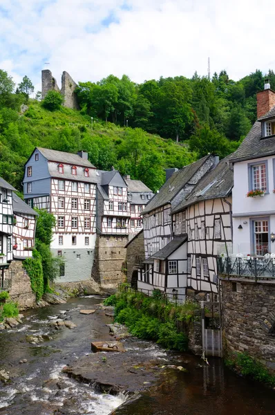 A Cidade Velha de Monschau, Alemanha — Fotografia de Stock