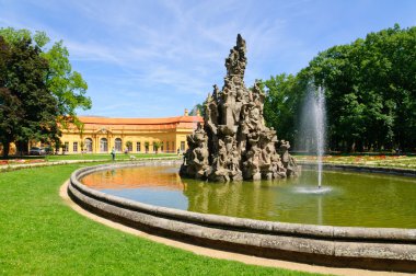 Yaz aylarında Schlossgarten de erlangen, Almanya